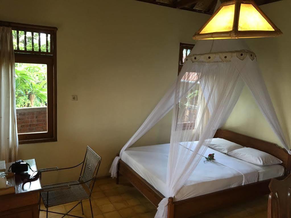 Meme Surung Guesthouse Munduk Eksteriør bilde